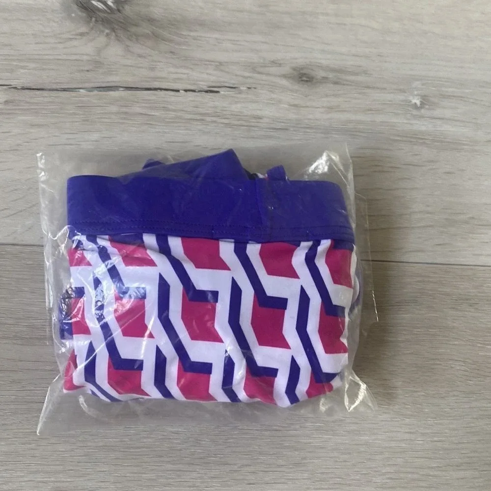 STEELE Swimwear‎ Freestyle Swim Brief Fuchsia Wave Grid Medium New With Tags